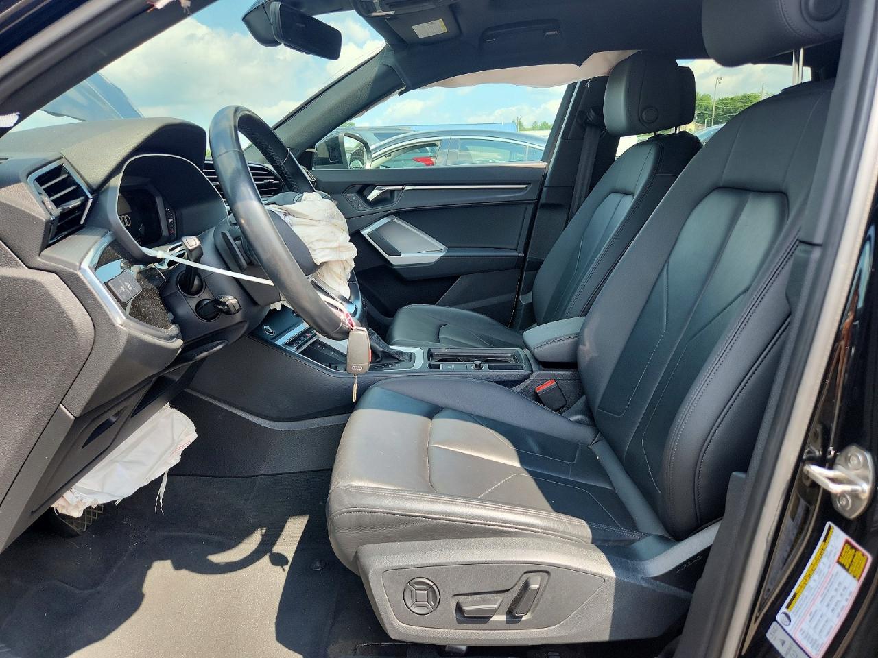 2024 AUDI Q3 S Line quattro Premium
