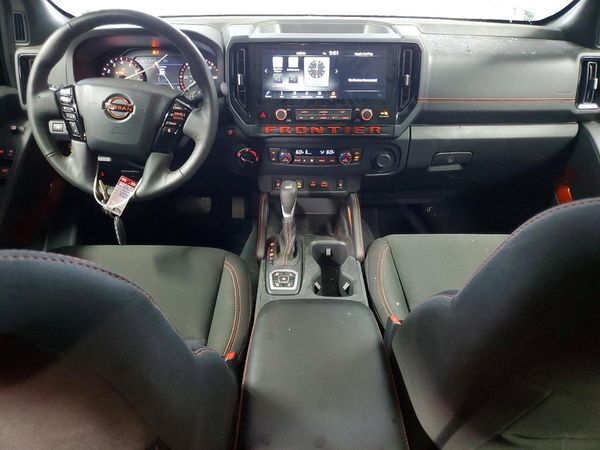 2026 NISSAN FRONTIER