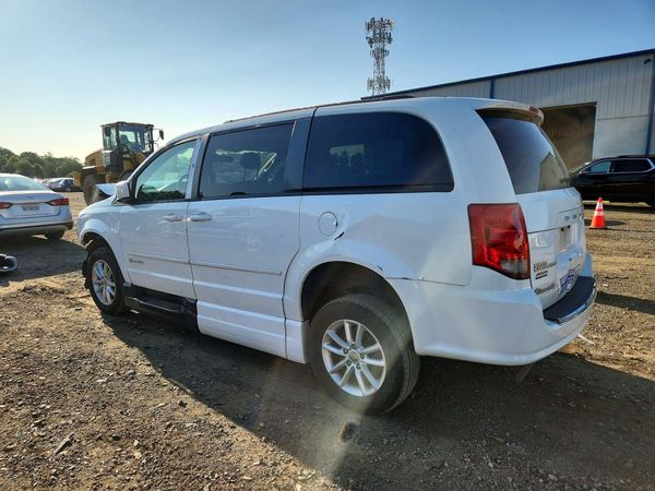 2014 DODGE CARAVAN SXT — DSRA