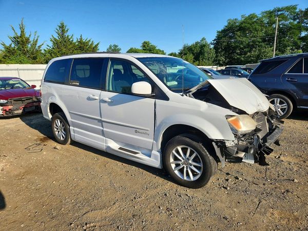 2014 DODGE CARAVAN SXT — Passenger 3/4
