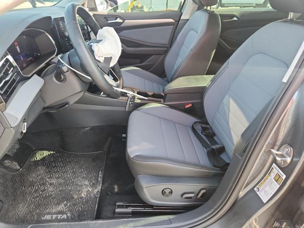 2025 VOLKSWAGEN JETTA SE