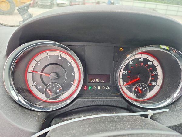 2016 DODGE GRAND CARAVAN SE