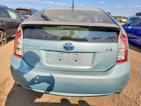 2013 TOYOTA PRIUS