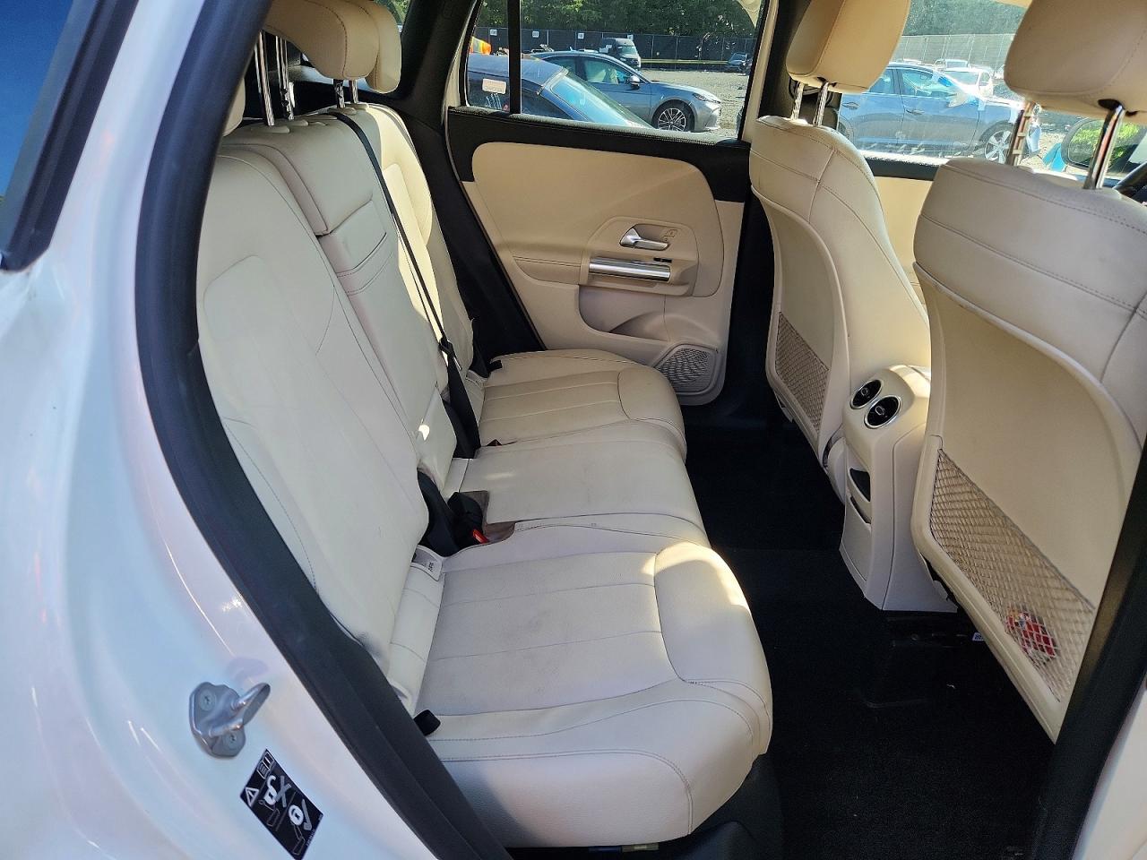 2021 MERCEDES-BENZ GLA GLA250-4M