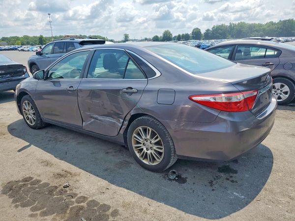 2015 TOYOTA CAMRY