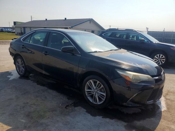 2015 TOYOTA CAMRY