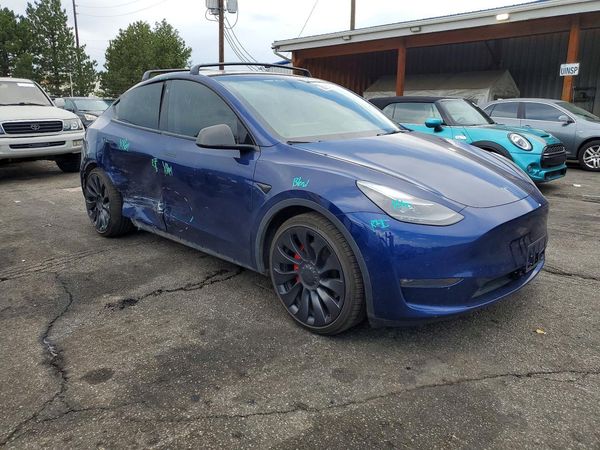2022 TESLA MODEL Y