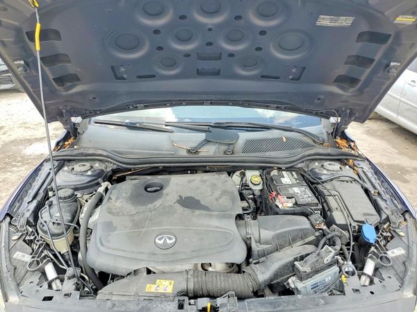 2017 INFINITI QX30