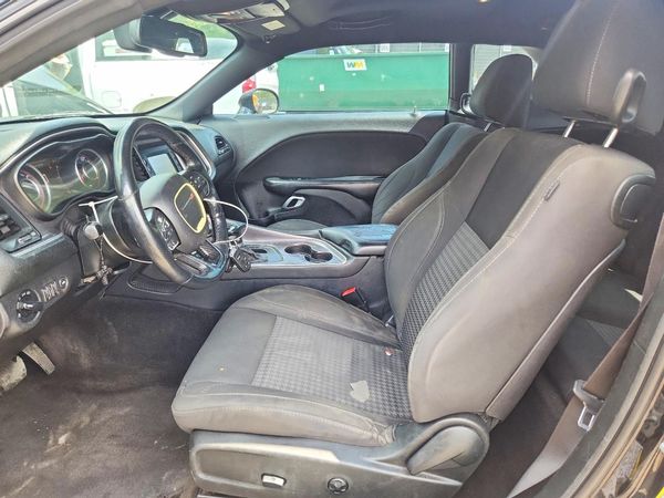 2015 DODGE CHALLENGER SXT