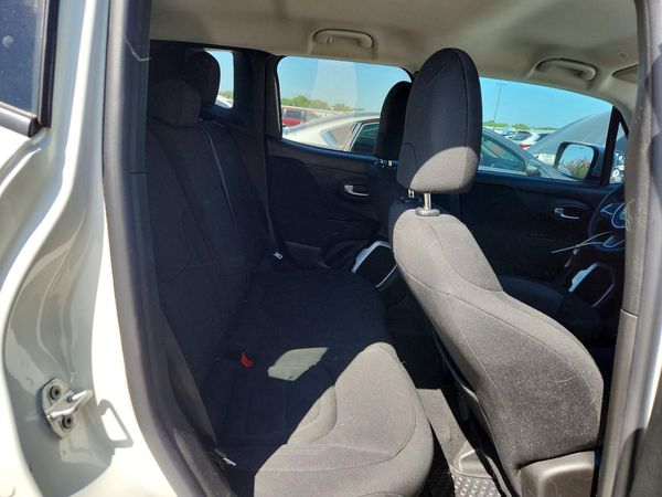 2018 JEEP RENEGADE LATITUDE 4X2