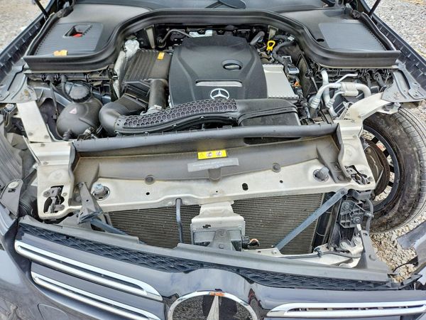 2019 MERCEDES-BENZ GLC GLC 300-4M