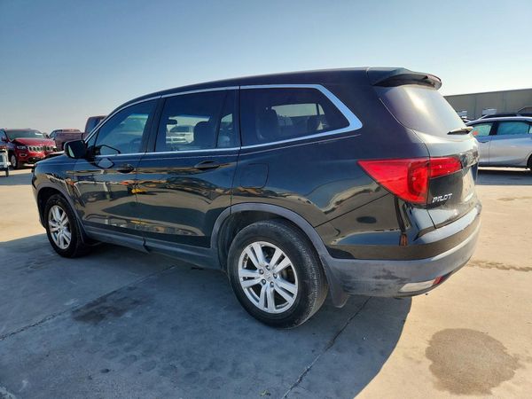 2017 HONDA PILOT LX