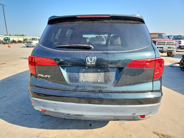2017 HONDA PILOT LX