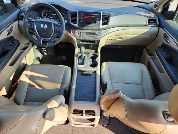 2017 HONDA PILOT LX