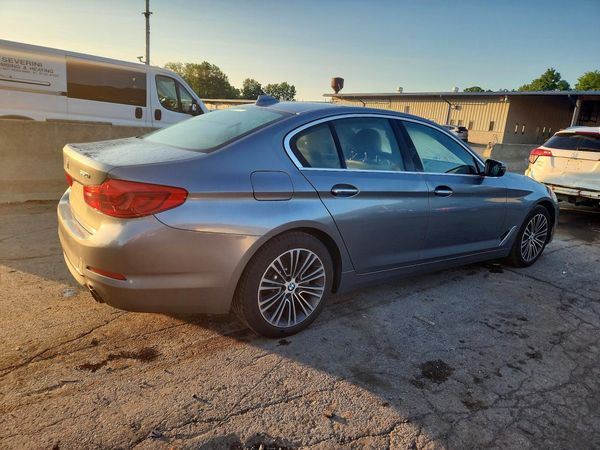 2018 BMW 530XI