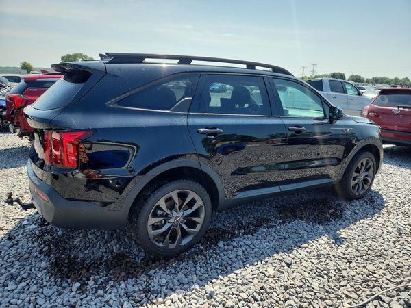 2023 KIA SORENTO EX