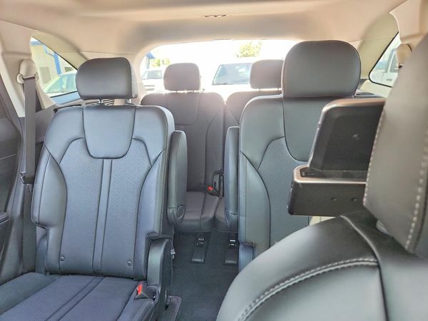 2023 KIA SORENTO EX