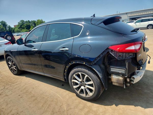 2020 MASERATI LEVANTE