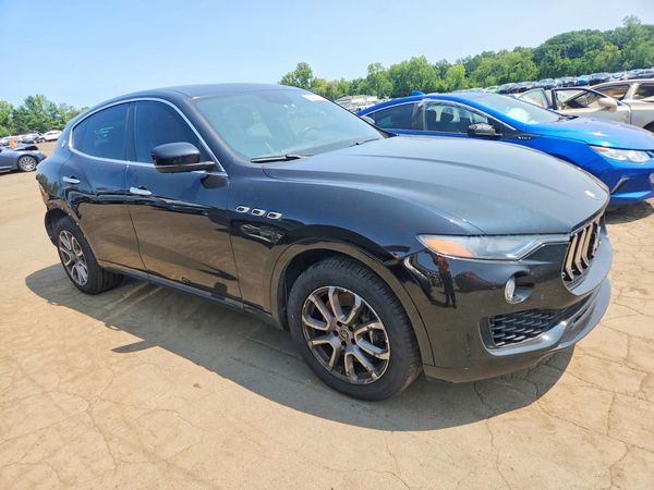 2020 MASERATI LEVANTE