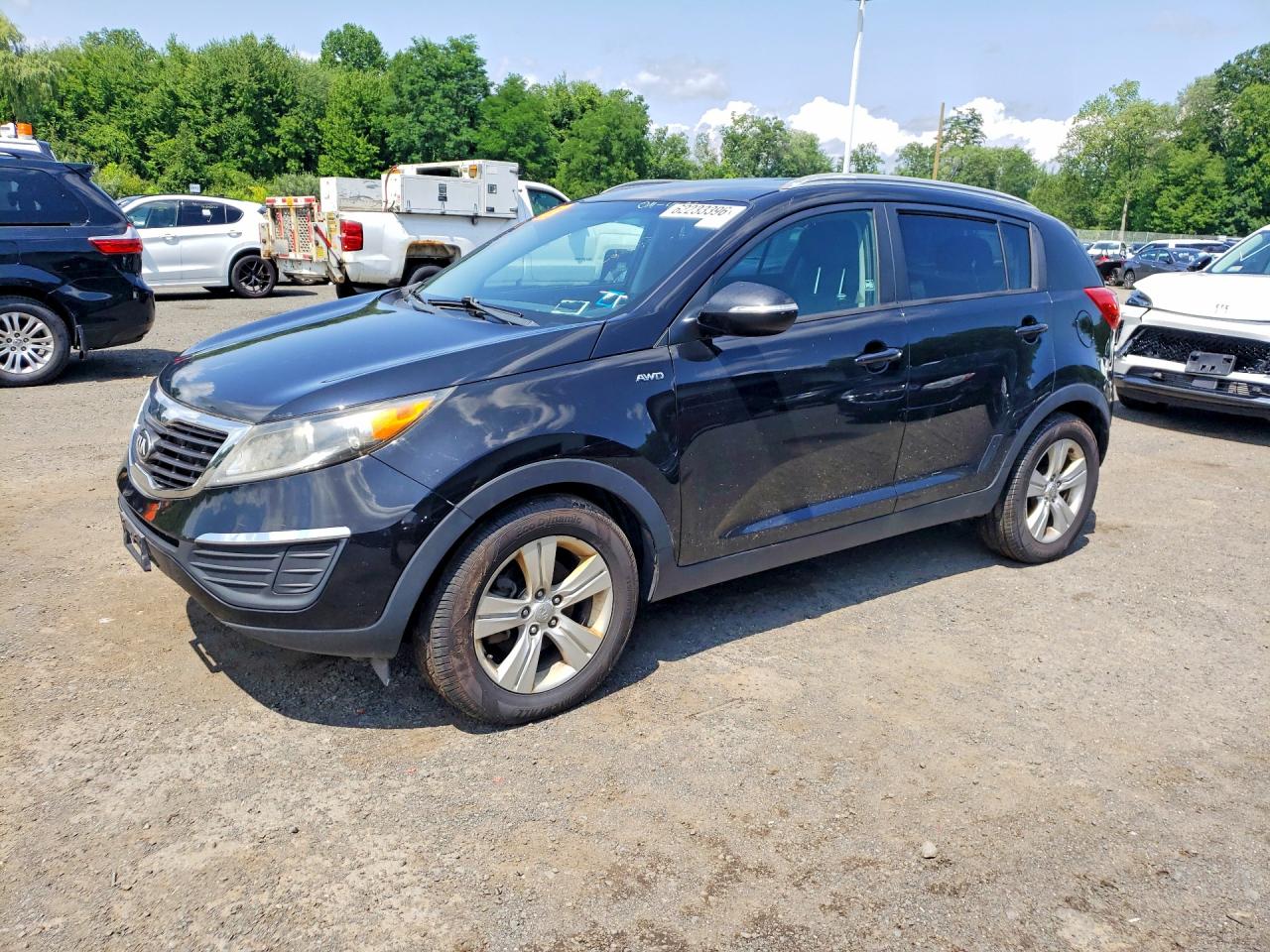 2013 KIA SPORTAGE LX — Front 3/4