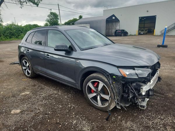2025 AUDI Q5 E S Line quattro Prestige
