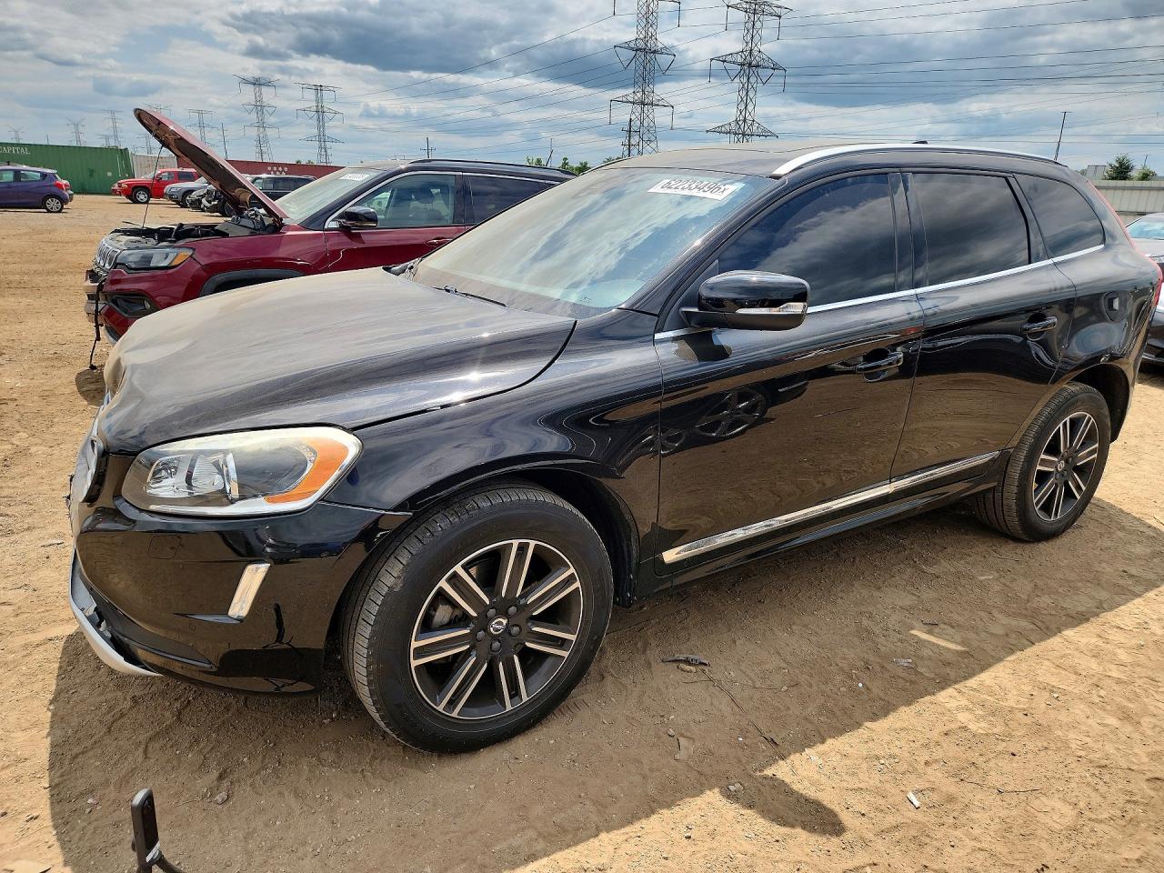 2017 VOLVO XC60 Dynamic