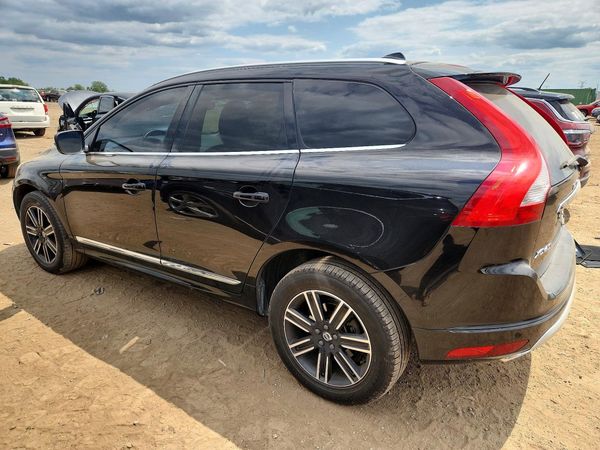 2017 VOLVO XC60 Dynamic