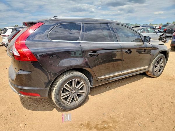 2017 VOLVO XC60 Dynamic