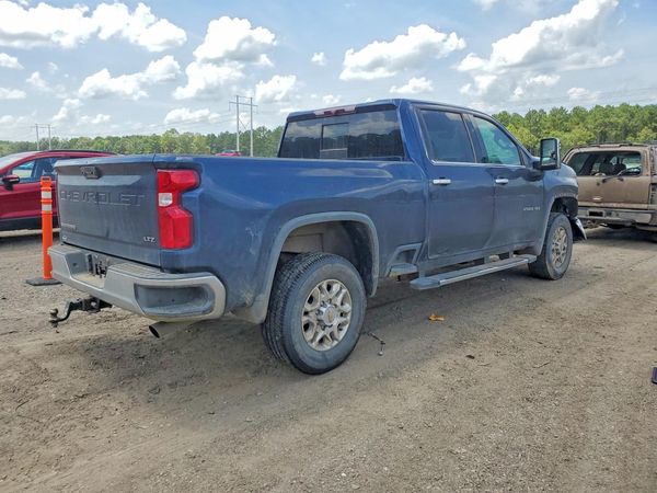 2023 CHEVROLET SILVERADO LTZ