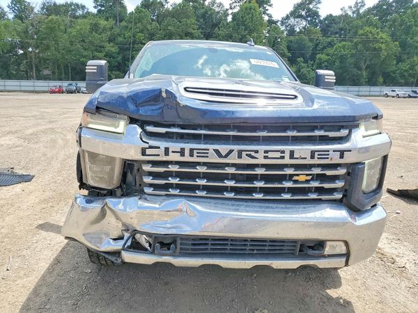 2023 CHEVROLET SILVERADO LTZ