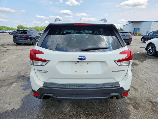 2019 SUBARU FORESTER