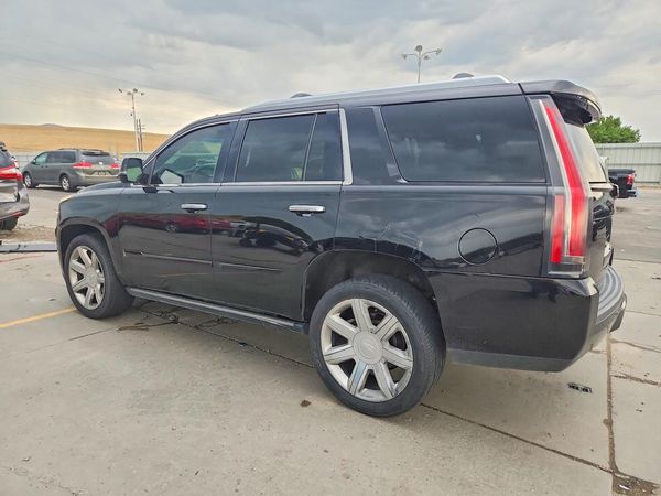 2015 CADILLAC ESCALADE Premium