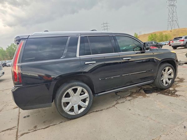 2015 CADILLAC ESCALADE Premium