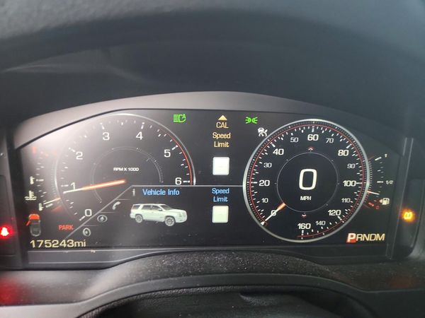 2015 CADILLAC ESCALADE Premium