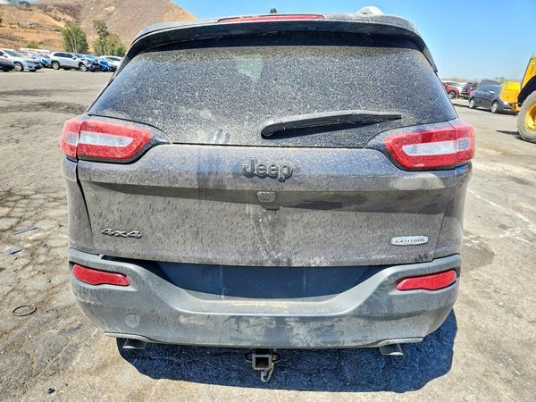 2014 JEEP CHEROKEE Latitude — DIRR
