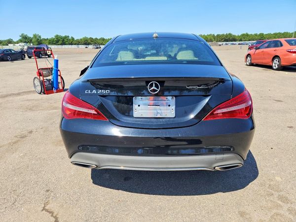 2019 MERCEDES-BENZ CLA
