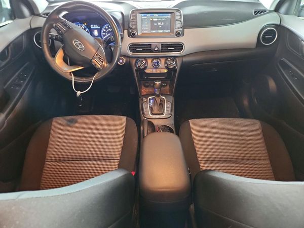 2020 HYUNDAI KONA SEL Plus