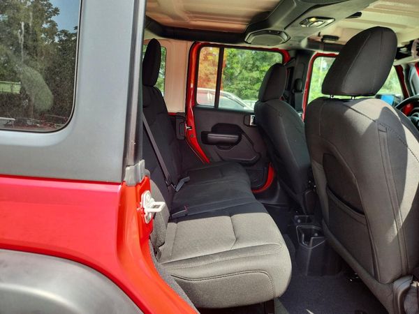 2019 JEEP WRANGLER UNLIMITED SPORT