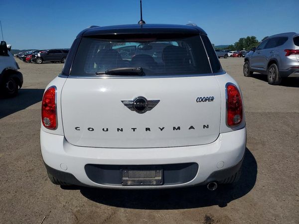 2014 MINI COOPER