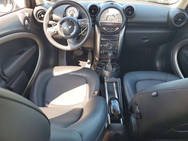 2014 MINI COOPER
