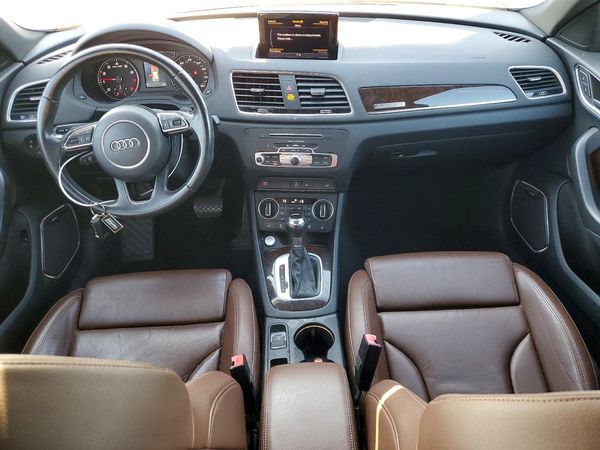 2016 AUDI Q3