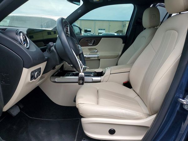2023 MERCEDES-BENZ GLB