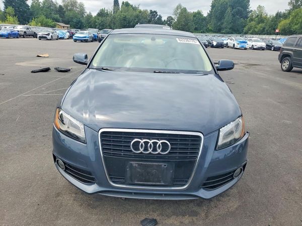 2013 AUDI A3 Premium Plus