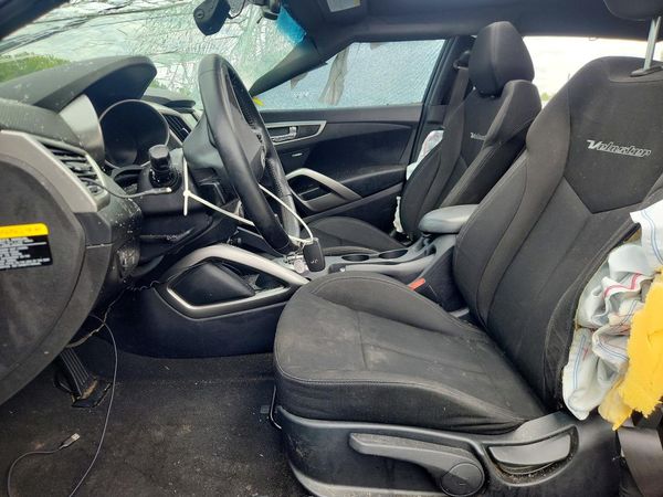 2017 HYUNDAI VELOSTER