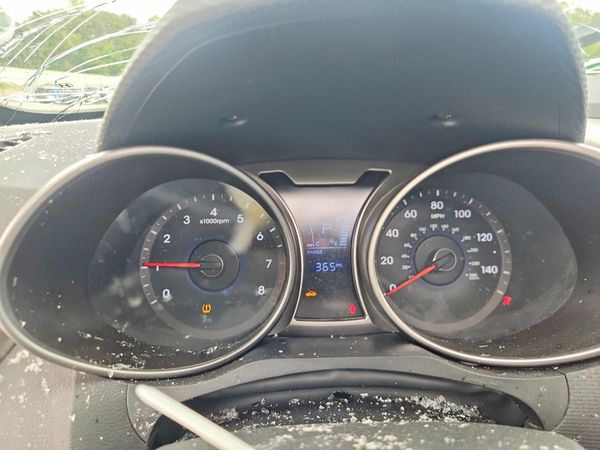 2017 HYUNDAI VELOSTER