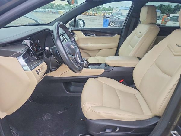 2019 CADILLAC XT5