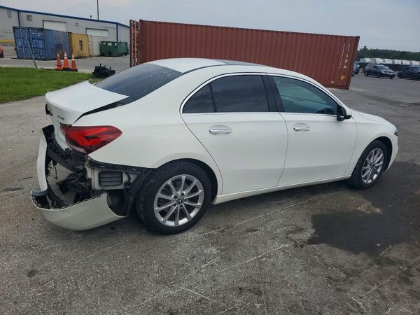 2019 MERCEDES-BENZ A