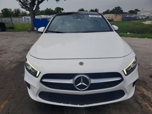 2019 MERCEDES-BENZ A
