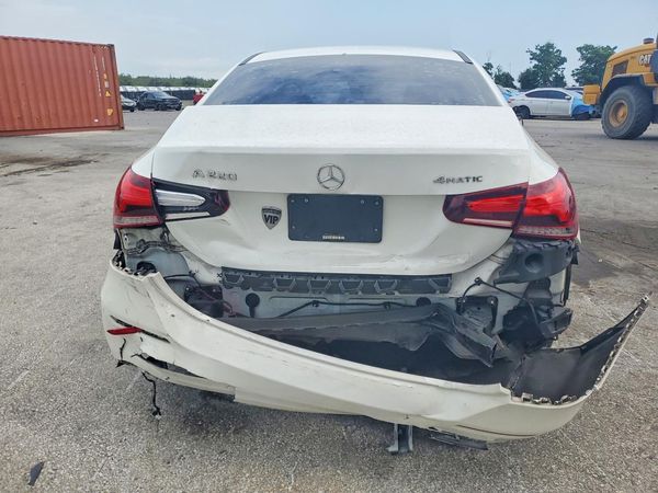 2019 MERCEDES-BENZ A