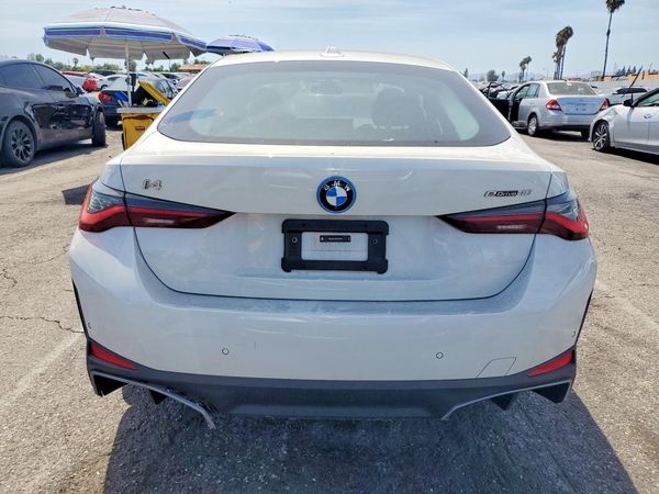 2025 BMW I4 eDrive40